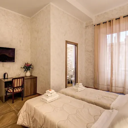 Amici Guest house 2*