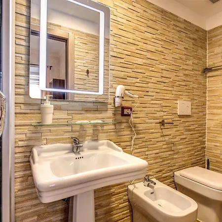 Amici Guest house 3*