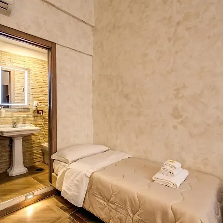 Guest house Amici 3*